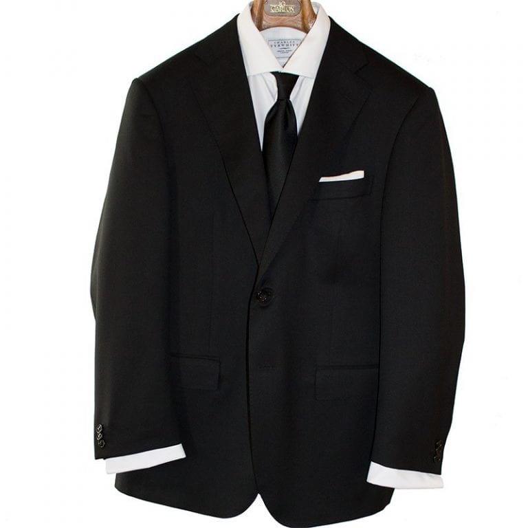 Hautajaispukeutuminen