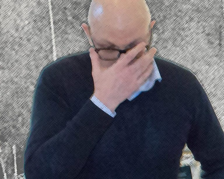 Tyyliniekka på svenska