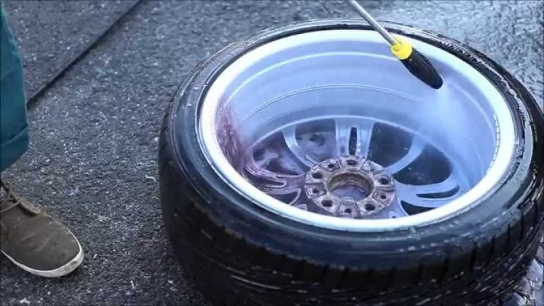 Alumiinivanteiden puhdistus pitkän kaavan mukaan