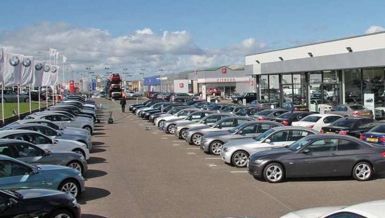 Rekisteriotteiden sähköistys alkoi huonosti – säilytä paperiote, autosi tiedot ovat voineet muuttua!