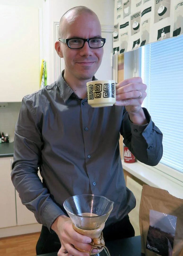 Kahvibloggari Jani Wahlman.