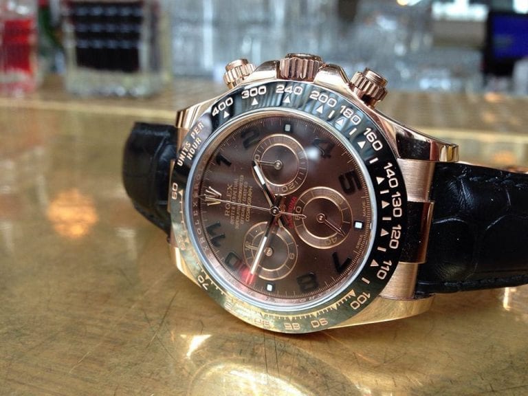 Kellokonttorin helmi – Rolex Daytona Everose