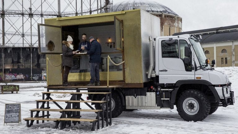 Suomi pääsi taas maailmankartalle – tämä Unimog on maamme viilein ruoka-auto