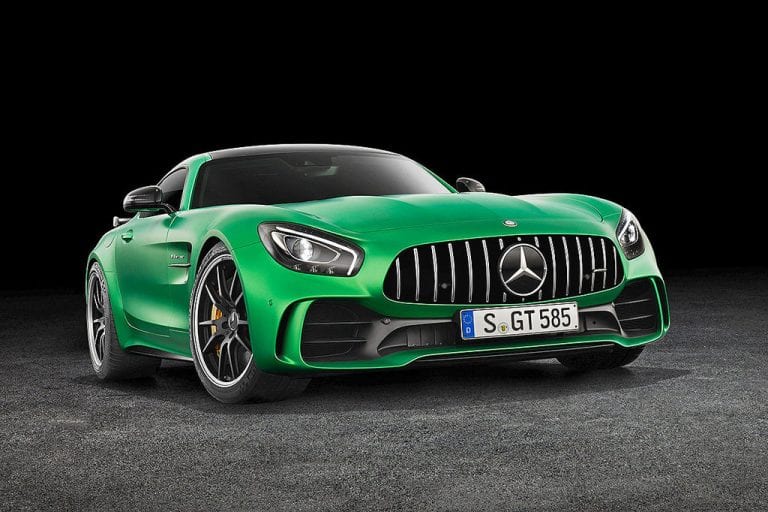 Uusi über-Mersu AMG GT R on kuin katurekisteröity GT3-kilpuri