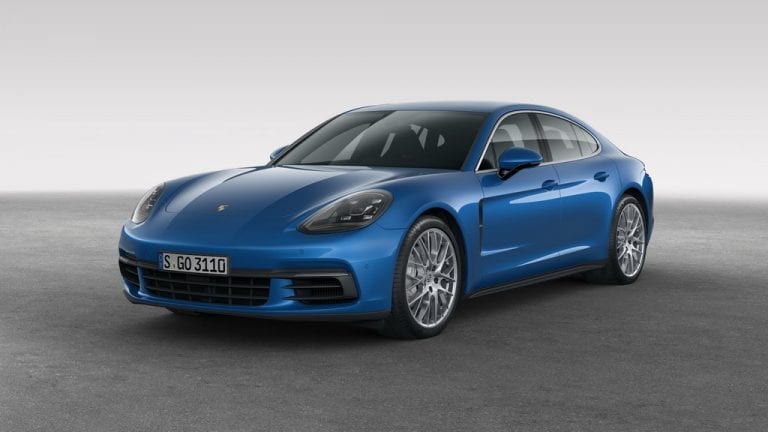 Porsche julkisti uuden Panameran koko komeudessaan – kaikissa versioissa on tuplaturbo ja neliveto
