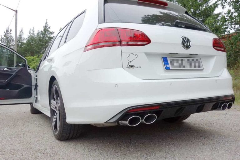 Fiilikset 300 heppaisen perhefarkun VW Golf R:n koeajosta