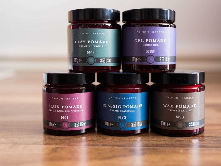 Hiukset ojennukseen: Daimon Barberin premium-pomadat Hiukset ojennukseen: Daimon Barberin premium-pomadat