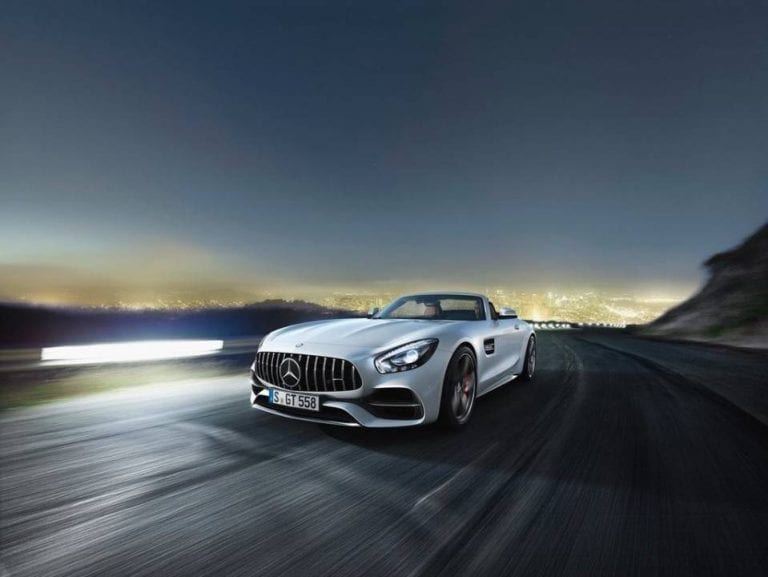 Mersu esitteli taas uuden unelma-auton – tässä on ensimmäiset kuvat ja tiedot AMG GT Roadsterista
