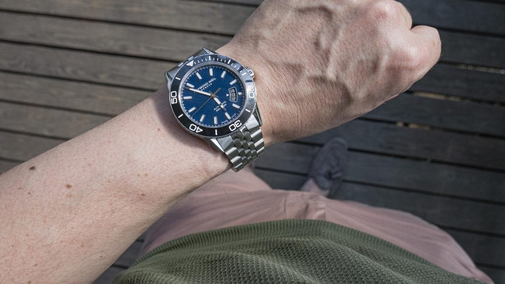 Kesäkello - Raymond Weil Freelancer