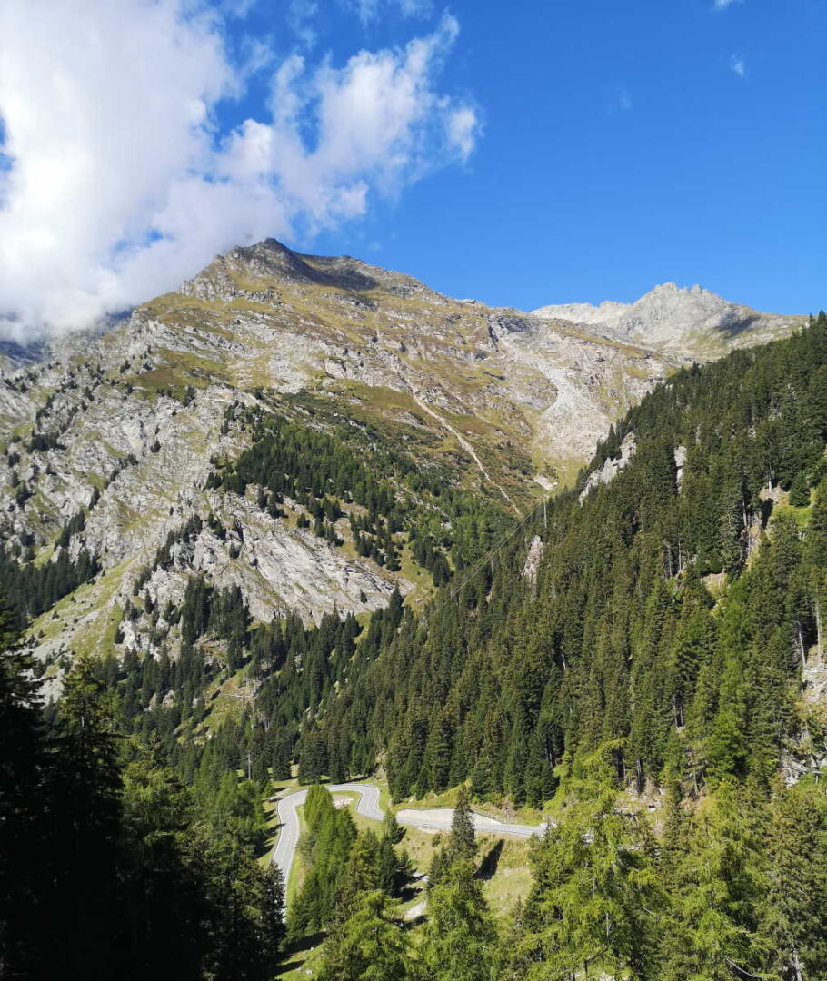 Sähköautolla Italiaan - Alpit