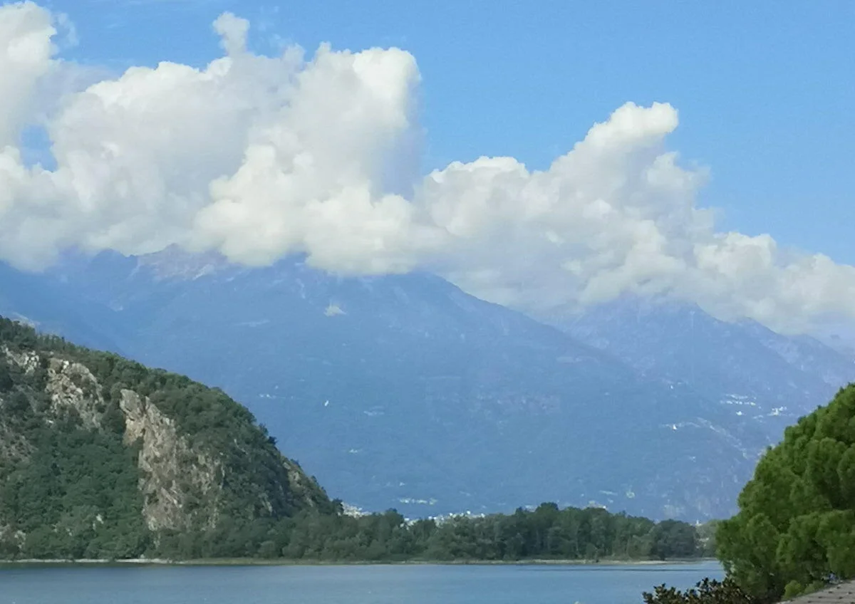 Sähköautolla Italiaan osa 13 - Sveitsin solat - Como