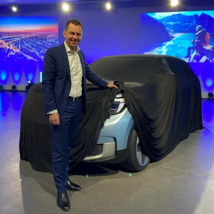 Ford vilautti uutta keskikokoista sähkö-crossoveriaan – uutuus tulee Euroopassa myyntiin ensi vuonna