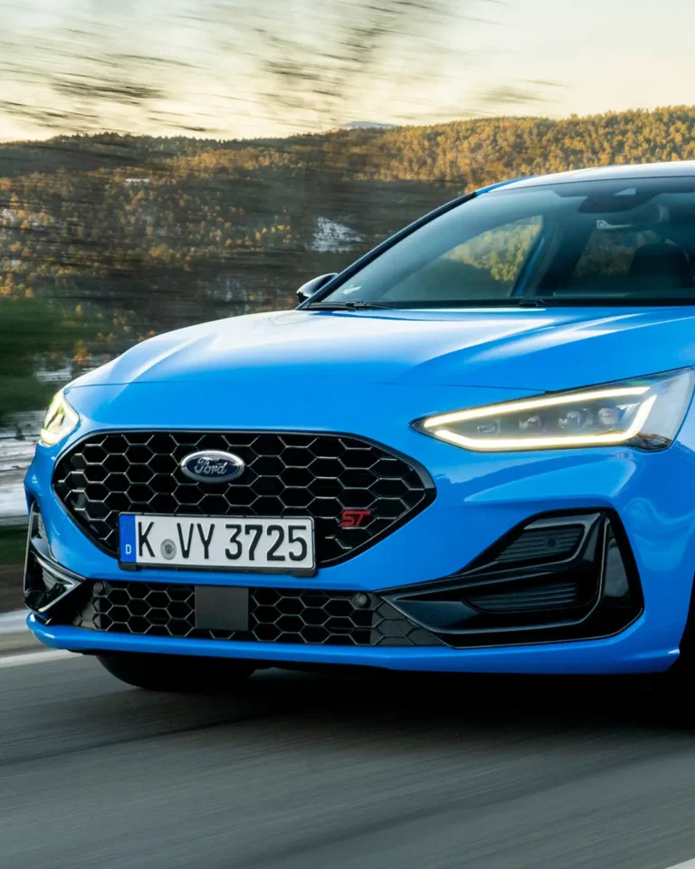 Fordin hot hatchit ovat nyt historiaa – viimeinen Focus ST poistui tuotantolinjalta