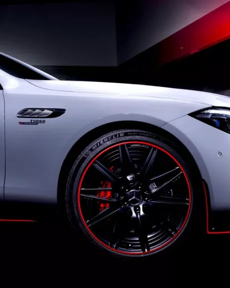 AMG:n fanien vihaama neloshybridi poistuu valikoimasta – Mercedes C 63:n tuotanto päättyy ensi keväänä