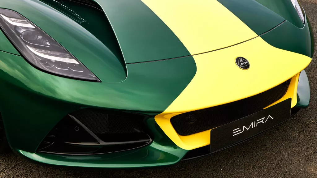 Lotus Emira