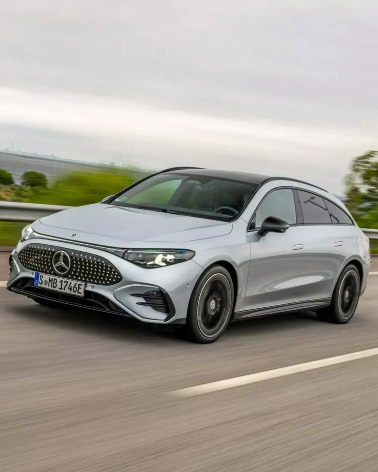 Mercedes-Benz on taas Vuoden auto Euroopassa – edelliskerrasta ehti vierähtää 52 vuotta