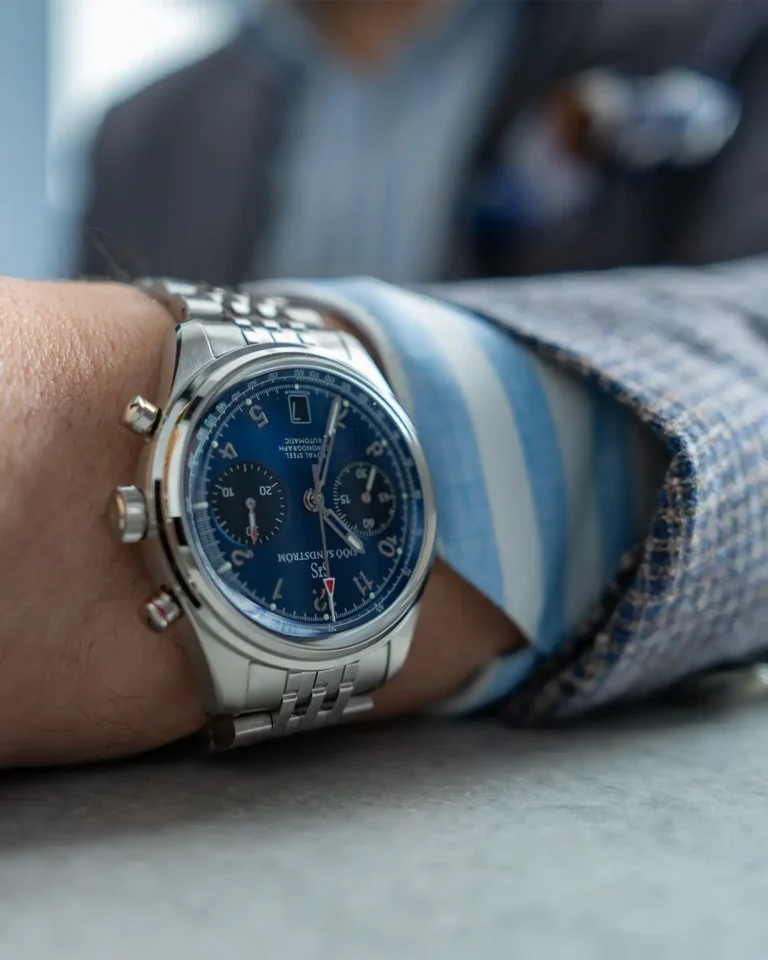Sjöö Sandström Royal Steel Chronograph uudistui sporttisempaan suuntaan