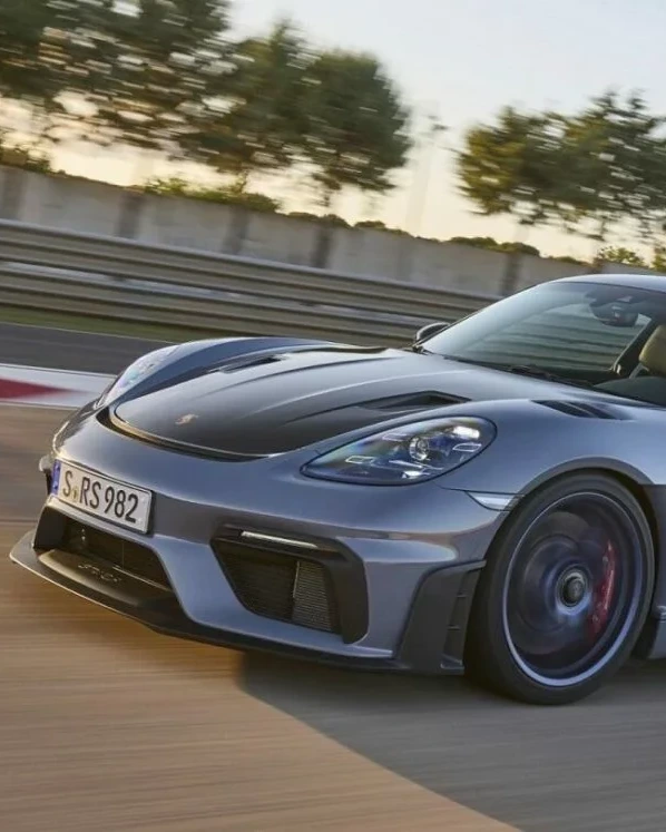 Porschen täyssähköinen urheiluauto saattaa kuolla jo ennen syntymäänsä