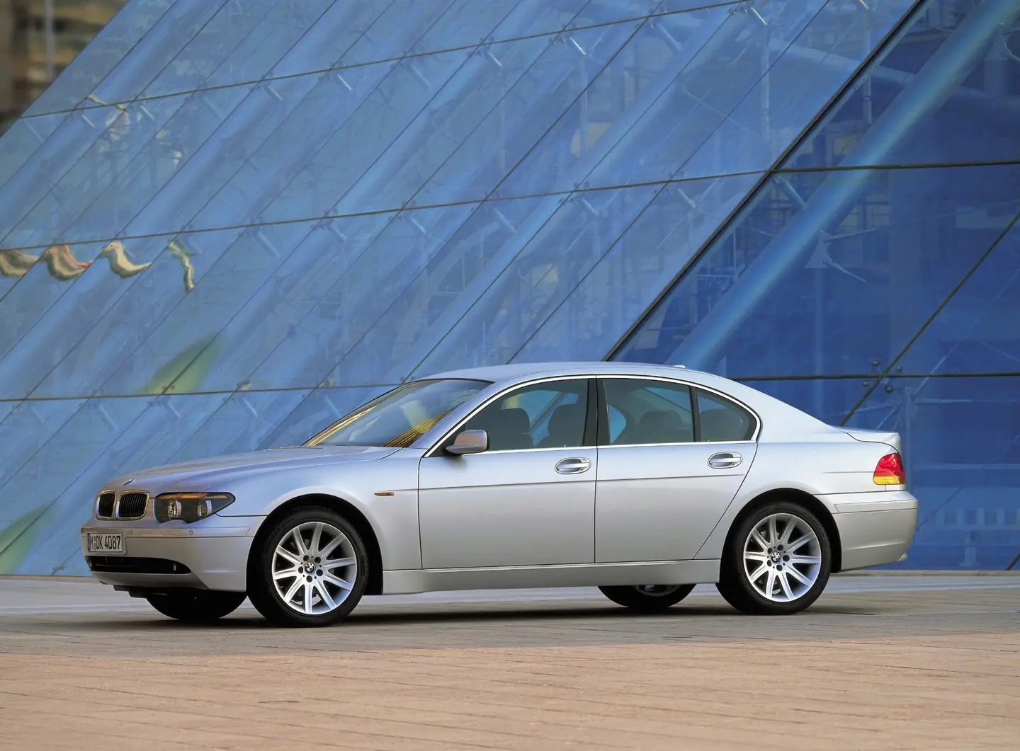 BMW 7-sarja E65
