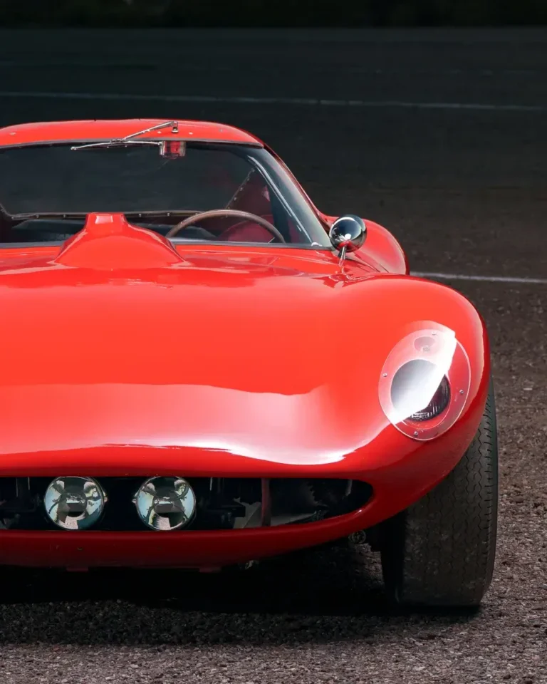 Amerikkalainen “Ferrarin tappaja” myytiin äskettäin yli puolella miljoonalla dollarilla – Corvetten veekasilla ryyditetty Cheetah on yksi noin 20 valmistetusta yksilöstä