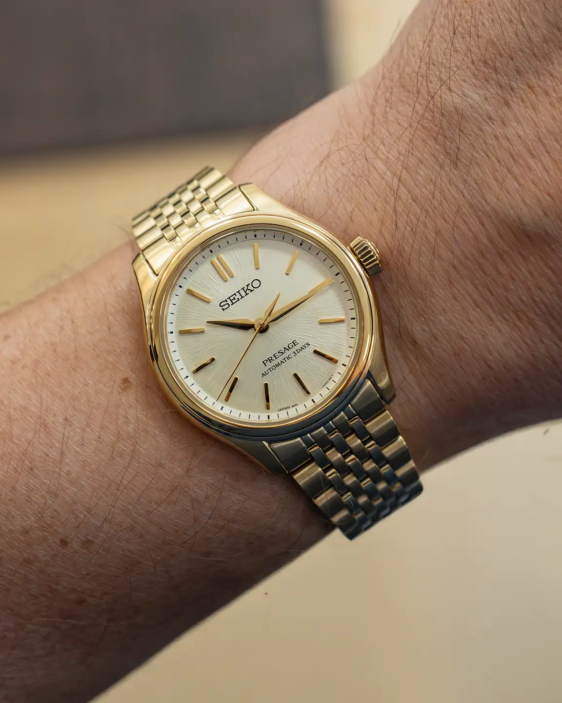 Seiko Presage Classic Series Shiro-iro SPB524J1 on kullanvärinen kello itsevarmalle kellonystävälle.