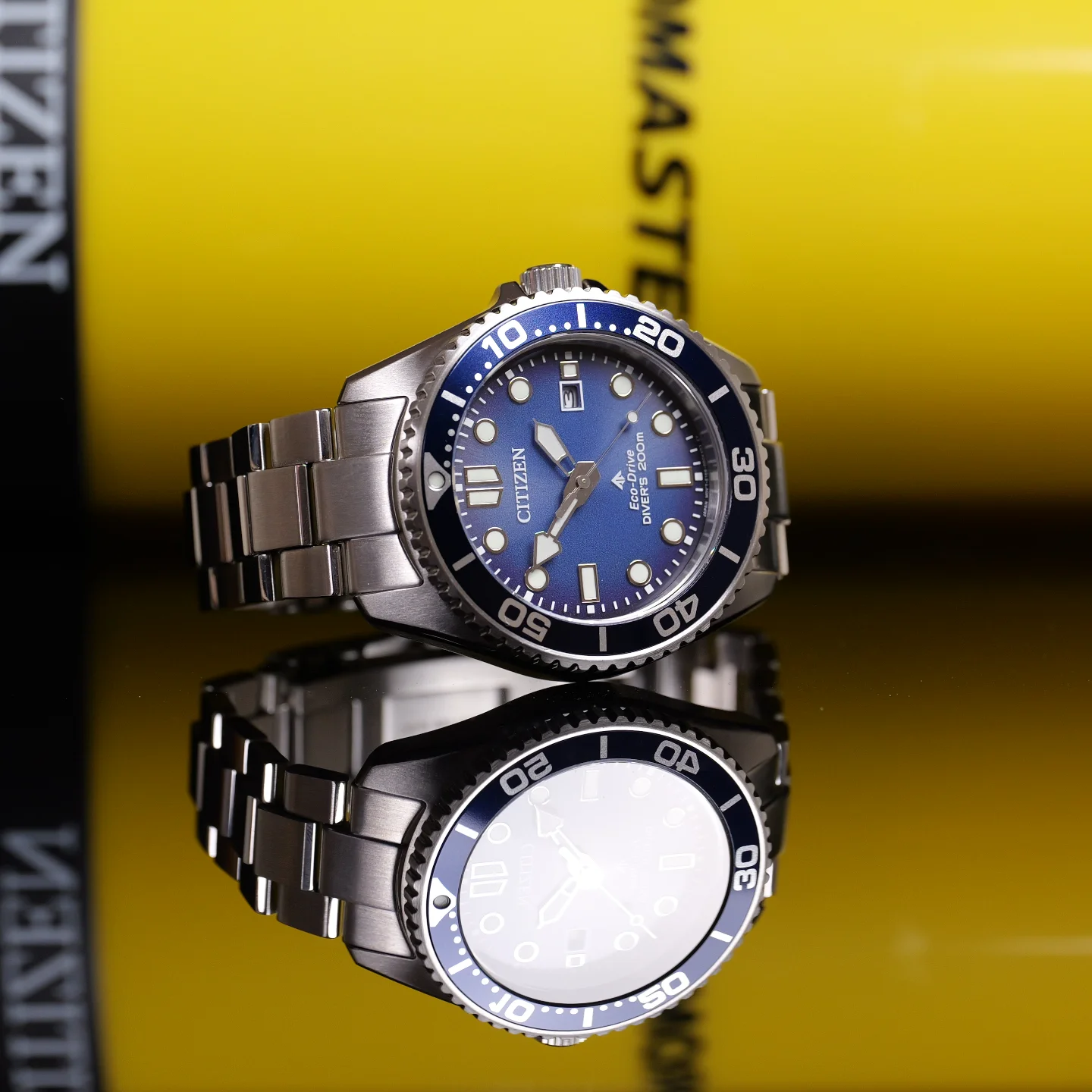 Citizen Pro Marine BN0260-54L on ISO-sertifioitu sukeltajankello.