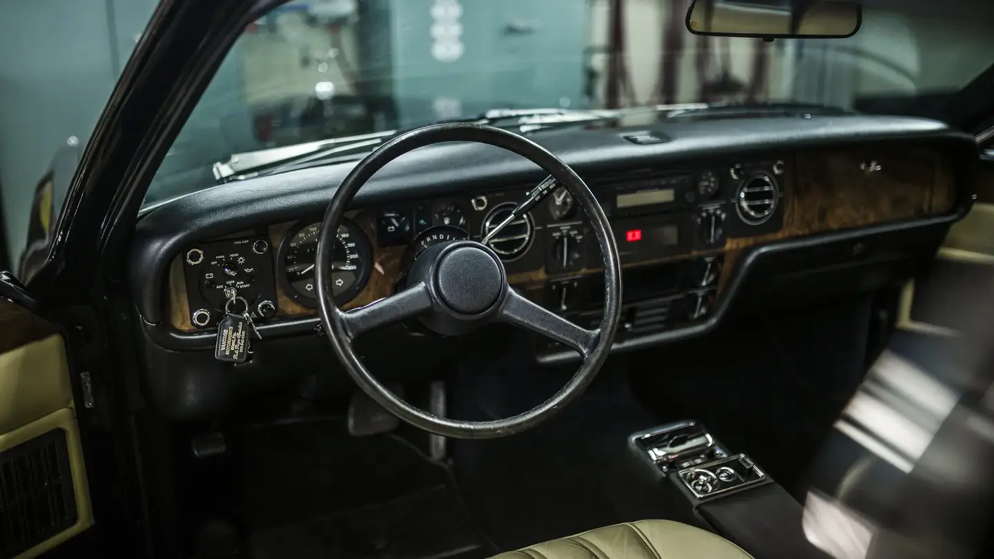 Rolls-Royce Camargue